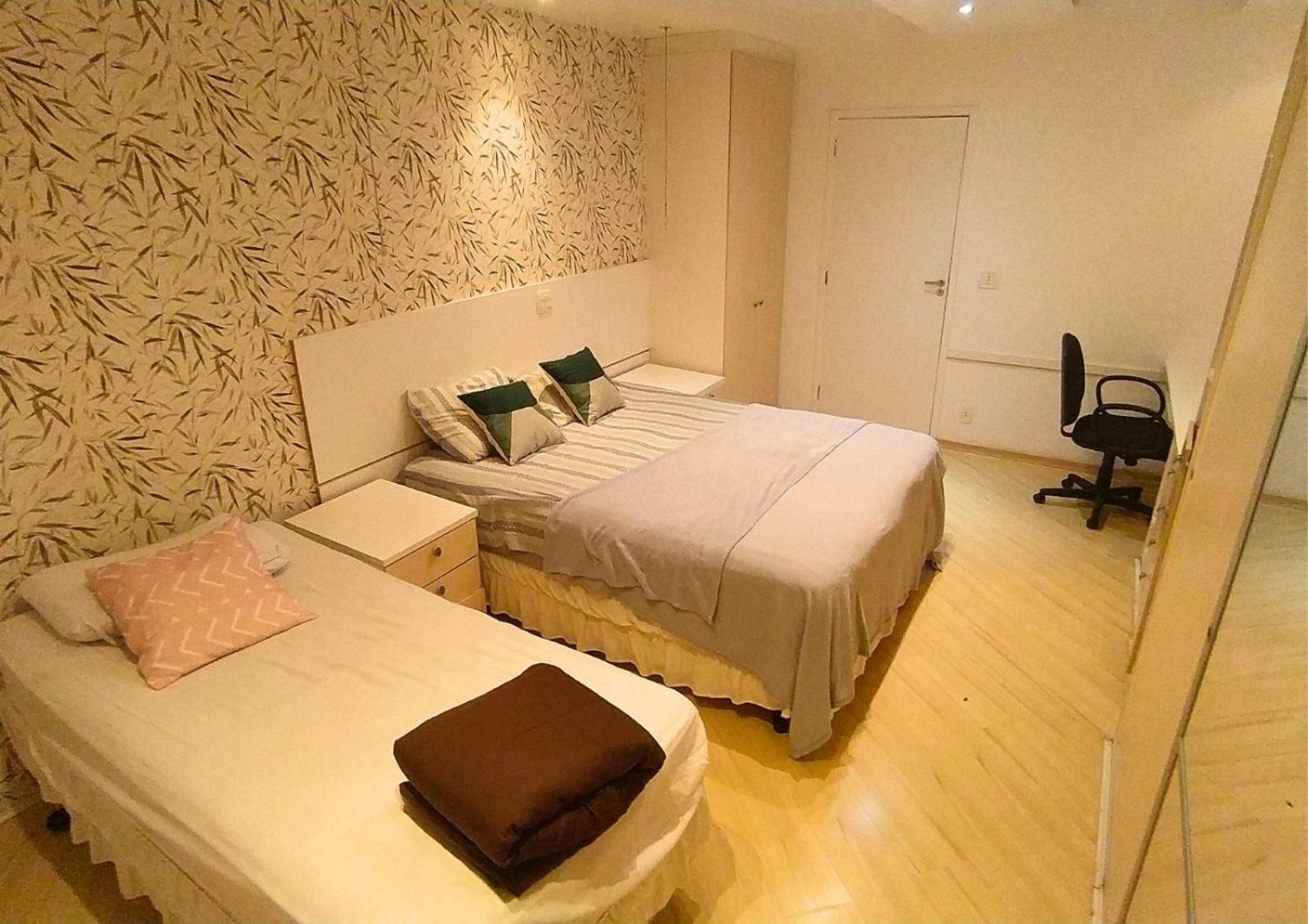 Albergue A 200m Da Estação Madalena *